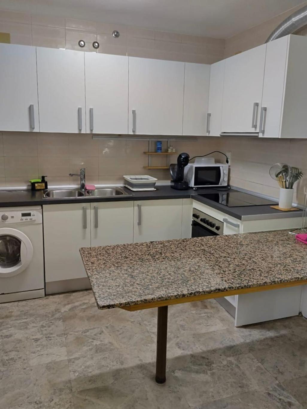 Cala Dorada Apartment Салоу Екстериор снимка